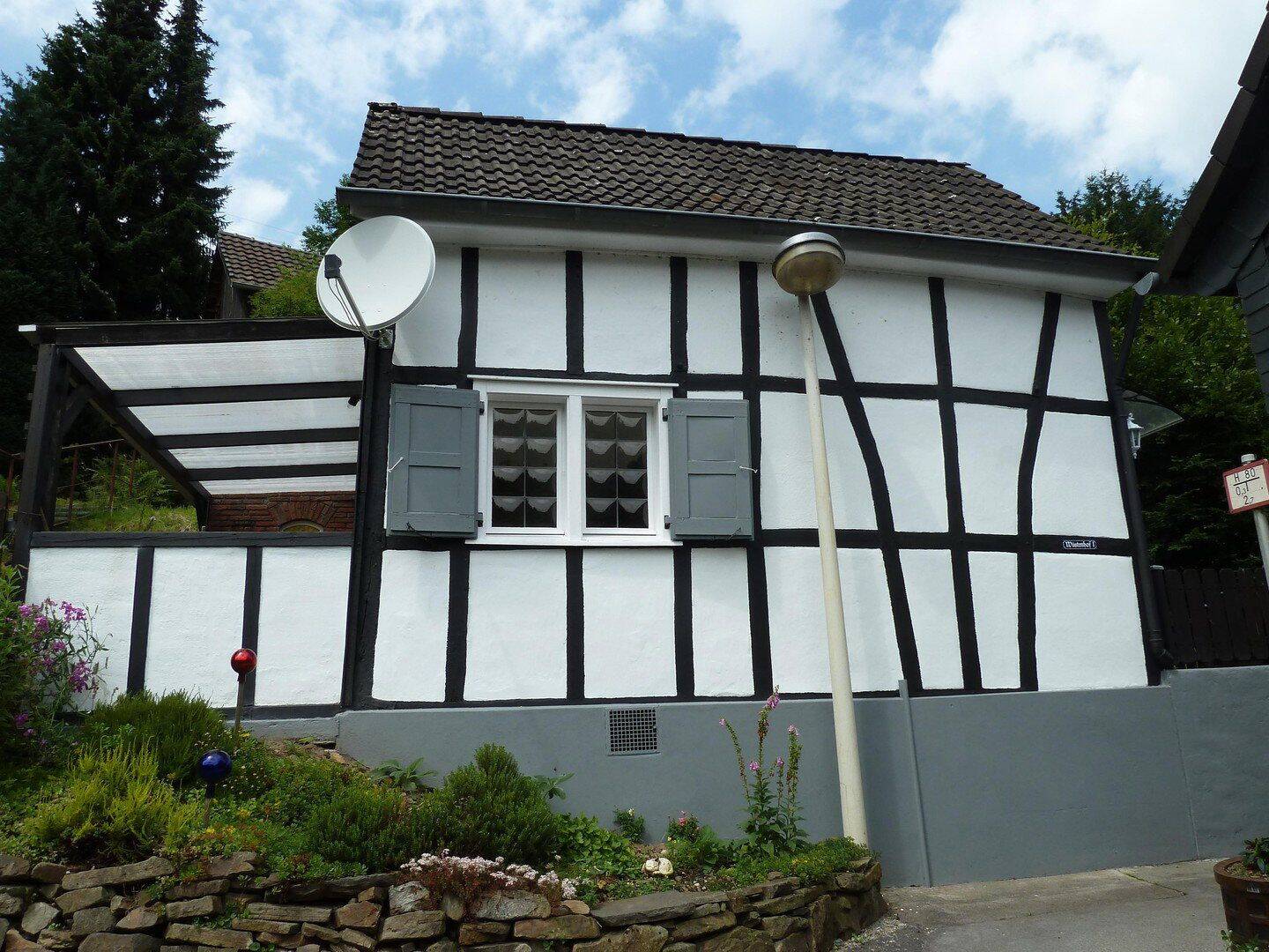 Fachwerk Tiny-Haus, möbliert zu vermieten, 42659 Solingen (Burg Höhscheid Solingen-Mitte)