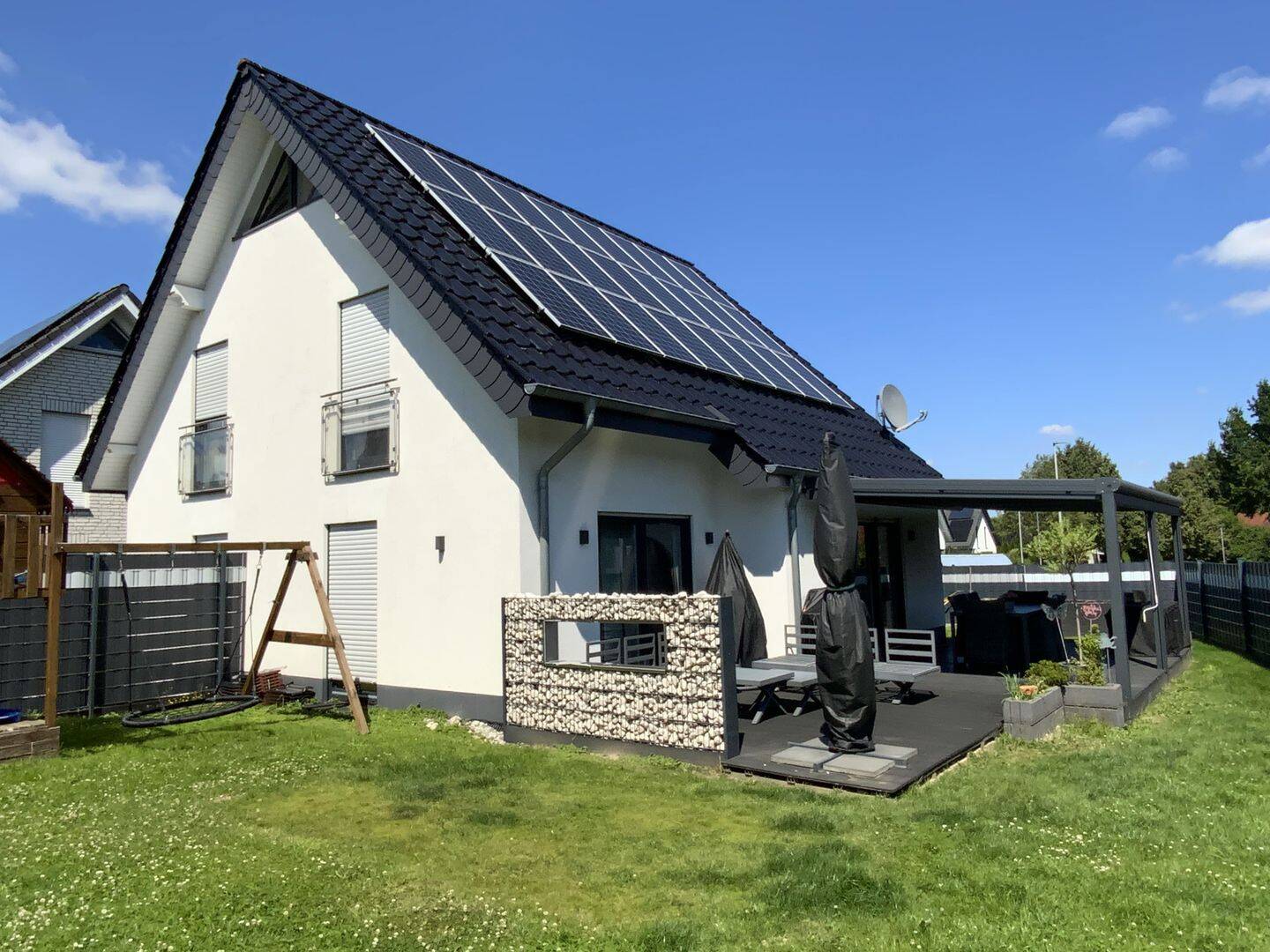 Junges, energieeffizientes Einfamilienhaus in Bad Salzuflen-Ahmsen, 32107 Bad Salzuflen