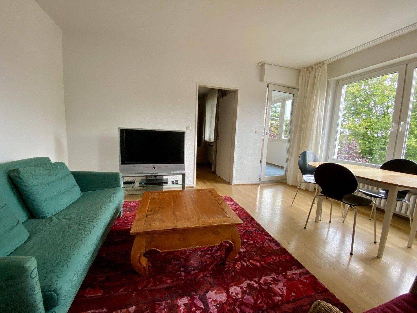 Helle 2 Zimmerwohnung mit Wintergarten, möbiliert, 53177 Bonn