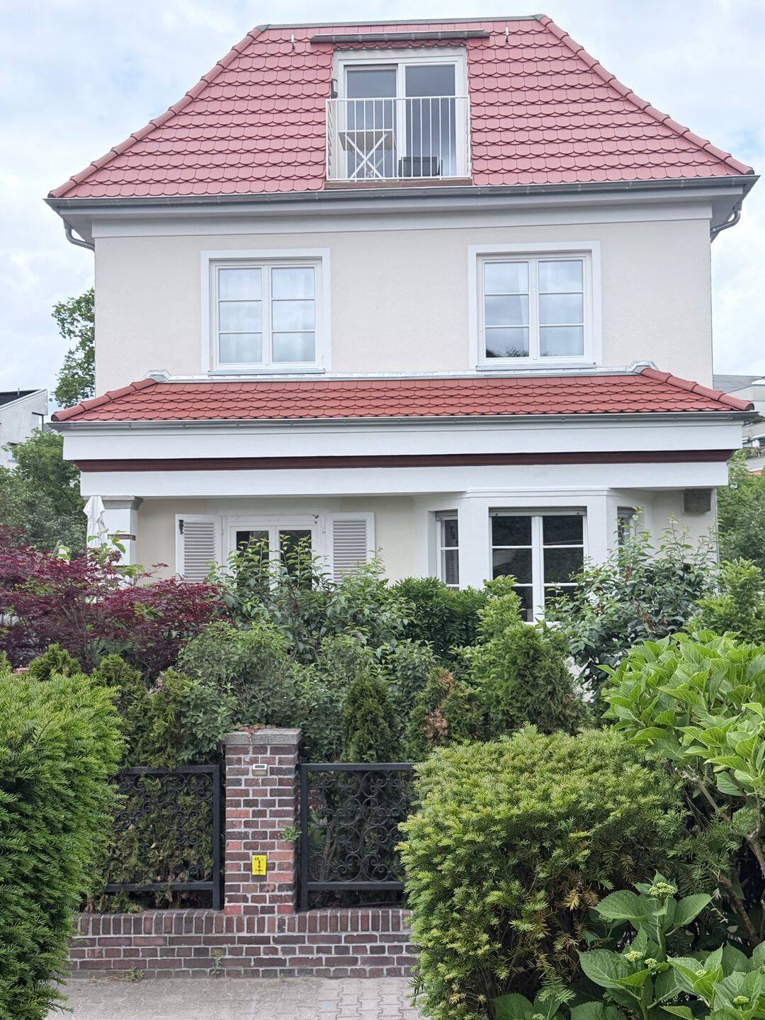 EFH in einer Privatstrasse direkt an der Scharfe Lanke, 13595 Berlin (Spandau Kolonie Bocksfelde Pichelsdorf Wilhelmstadt)