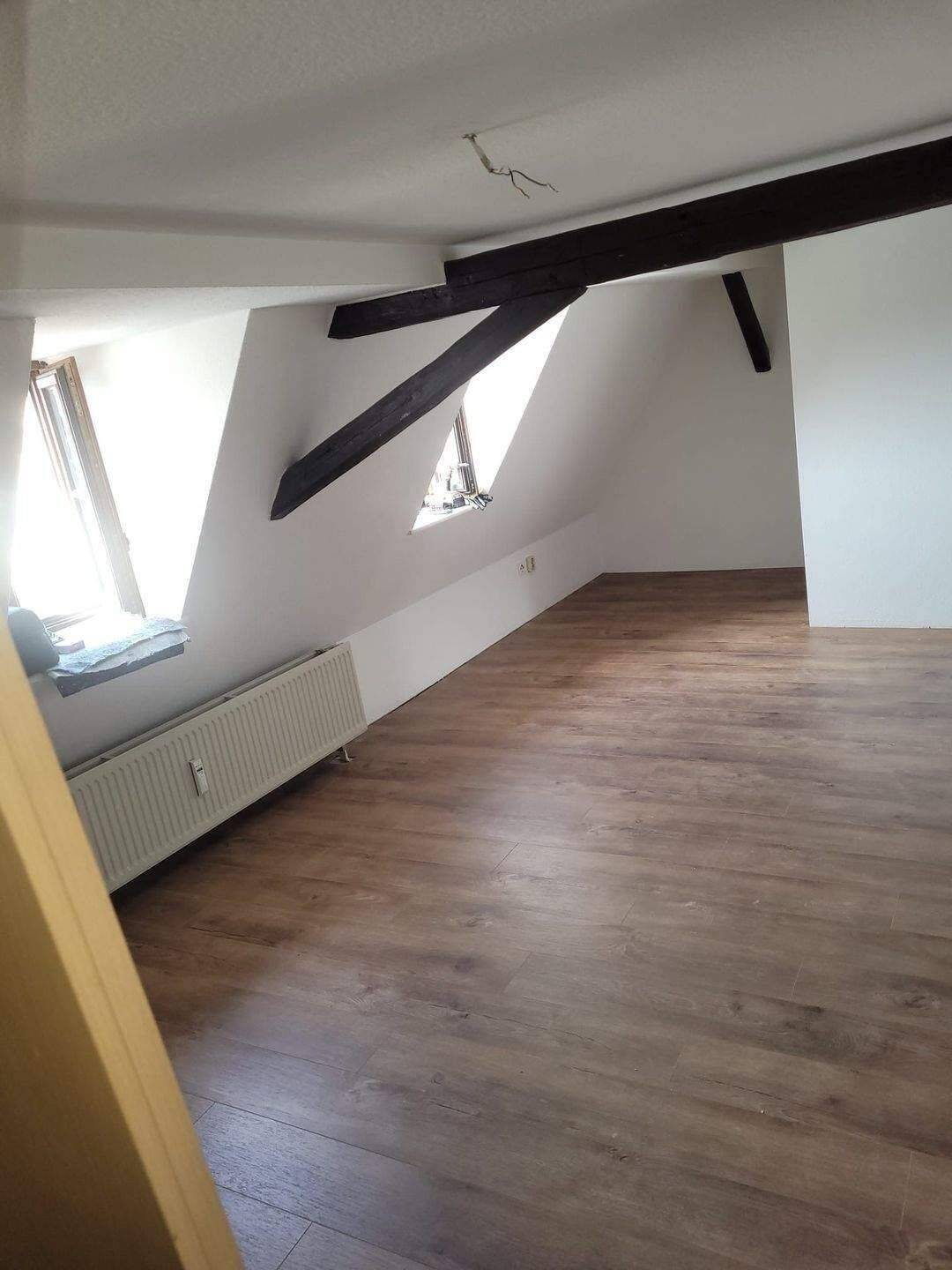 Gemütliche 2-Raum Wohnung im Zentrum zu vermieten, 6618 Naumburg (Saale)