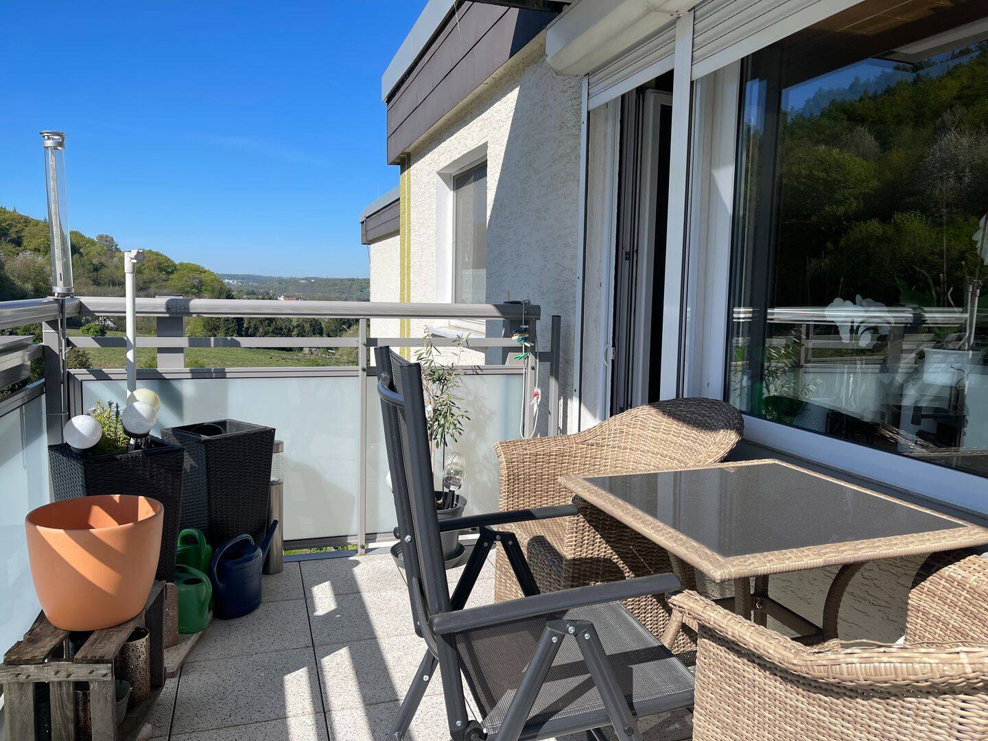 WOHNKOMFORT MIT WEITBLICK: GEPFLEGTE EIGENTUMSWOHNUNG SAMT GARAGE !!!, 58135 Hagen (Haspe)