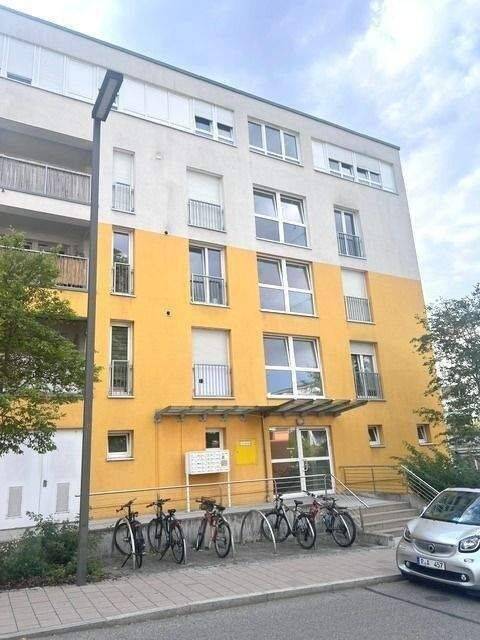 Seniorengerechte 2½-Zimmerwohnung mit gr. Loggia, 93053 Regensburg (Galgenberg Kasernenviertel Kumpfmühl-Ziegetsdorf-Neuprüll Oberisling-Graß)