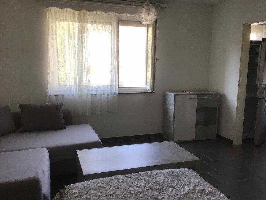 Vollständig möblierte 27 m2 Wohnung in ruhiger und zentraler Lage – Nur für eine Einzelperson, 67061 Ludwigshafen am Rhein (Mitte Süd)