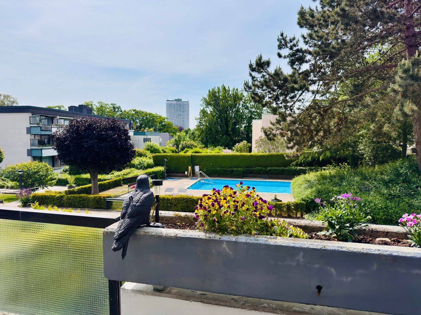 Happy Holiday – den Pool im Blick, die Sonne auf dem Balkon, das Leben genießen!, 23570 Lübeck (Travemünde)