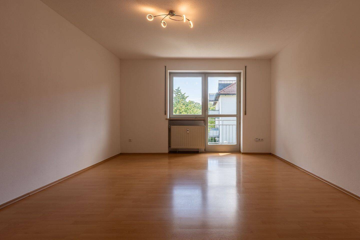 2-Zimmer-Wohnung im ersten Stock, 94036 Passau (Abraham Haidenhof-Nord Haidenhof-Süd Heining Kohlbruck)