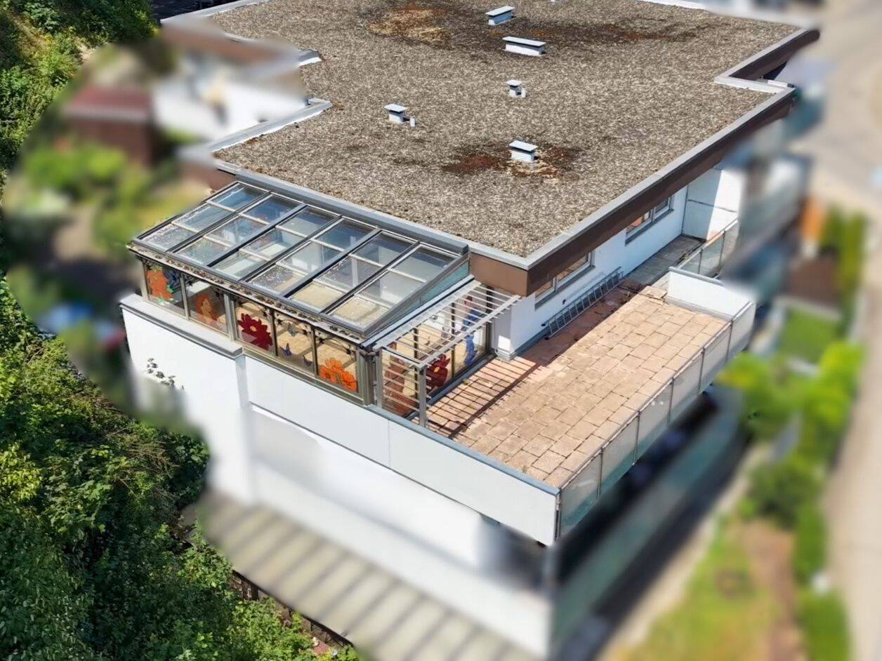 Wintergarten & Dachterrasse – Wohnung mit Potenzial in Herrlingen, 89134 Blaustein