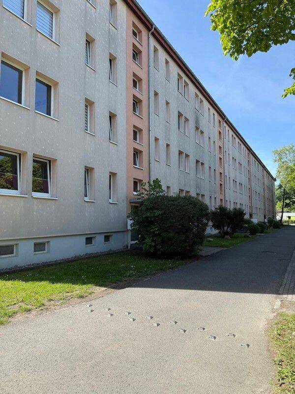 Willkommen in den eigenen 4-Wänden mit Einbauküche, 99089 Erfurt (Altstadt Andreasvorstadt Berliner Platz Ilversgehofen Rieth)