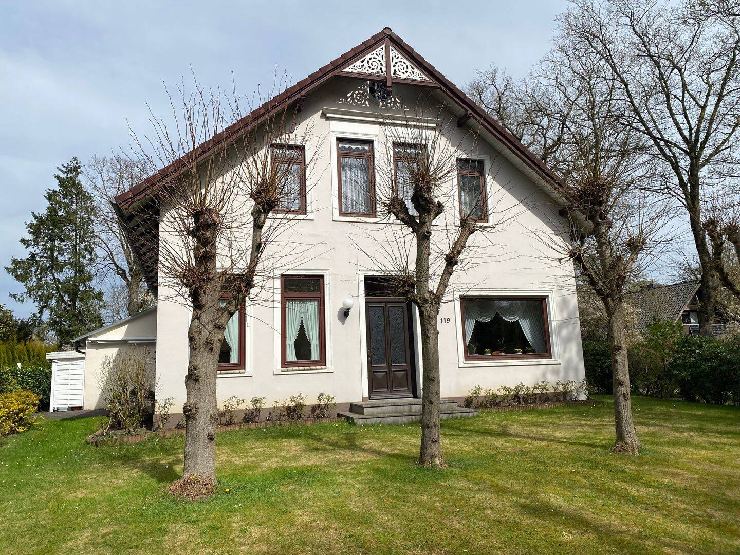 Provisionsfrei: Charmantes Altbauhaus in Bremen-Oberneuland, 28355 Bremen (Oberneuland)