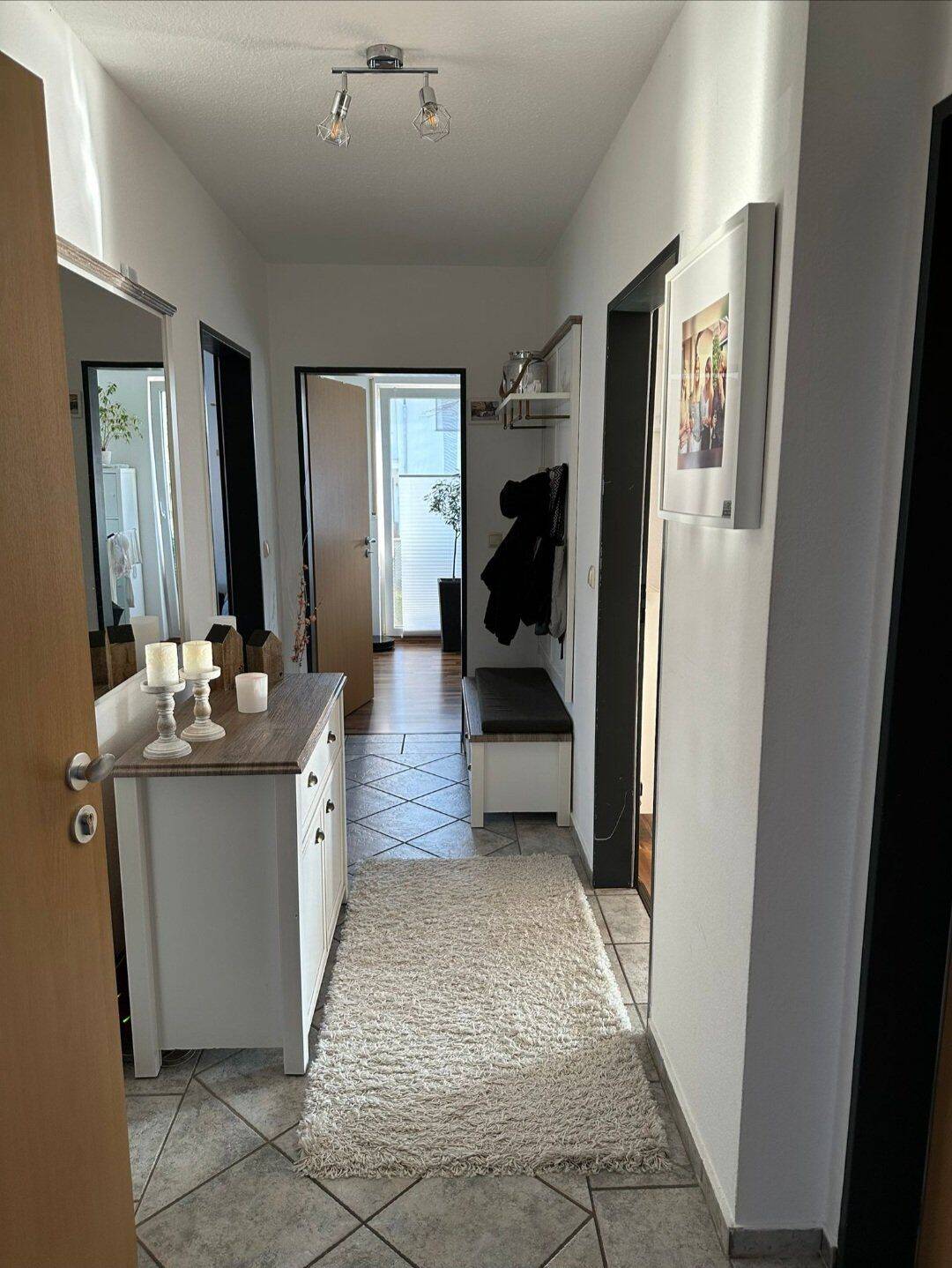 RESERVIERT !!!! Schicke 3 ZKBB Whg 80 m2 in Elsen Bahnhof, 33106 Paderborn
