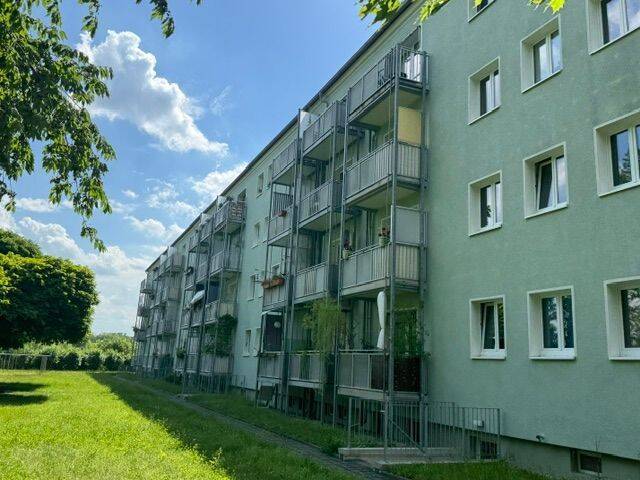 schöne 1-Raum-Wohnung in ruhiger Lage von Dresden Laubegast, 1279 Dresden (Blasewitz Laubegast Leuben Seidnitz/Dobritz Tolkewitz/Seidnitz-Nord)