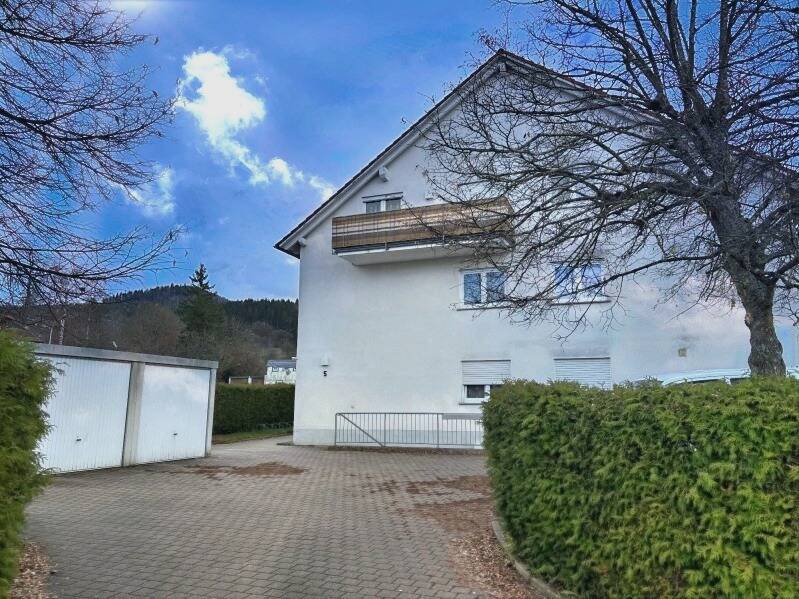 Großzügige 4-Zimmer-Wohnung in Balingen-Dürrwangen, 72336 Balingen
