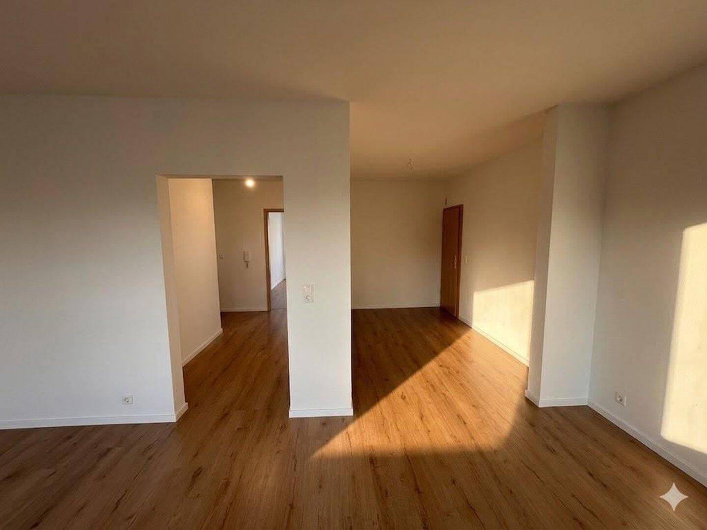 Wohnung: 130 m² (zwei Bäder) + 40m² Speicher | Balkon & Garage, 56329 Sankt Goar