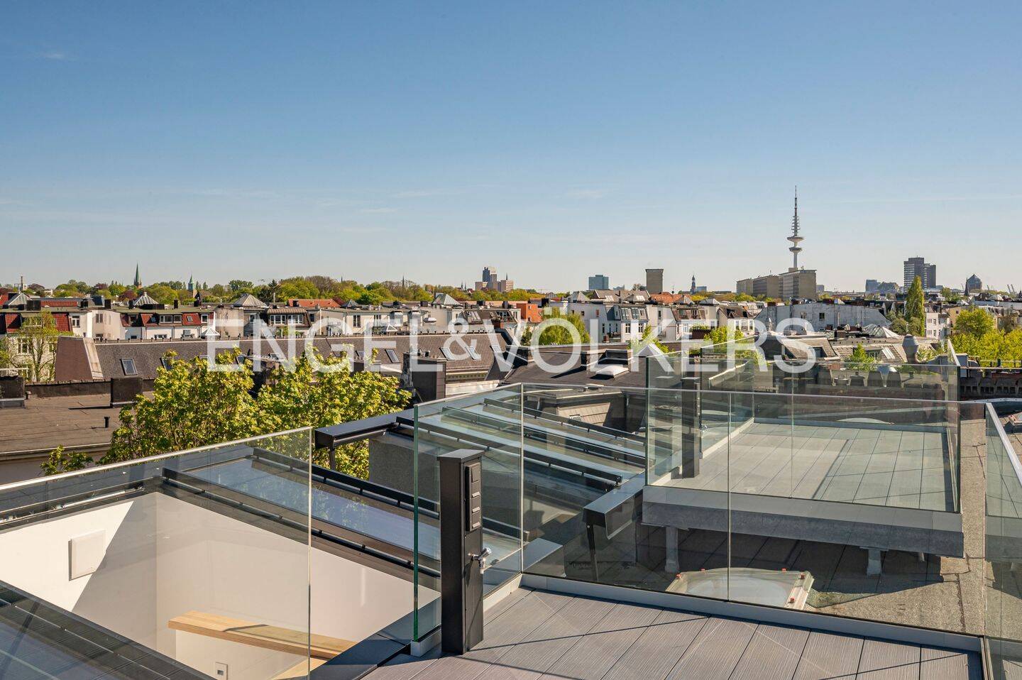 Exklusive Maisonette mit spektakulärem Weitblick!, 20251 Hamburg (Hamburg-Nord Alsterdorf Eppendorf Hoheluft-Ost)