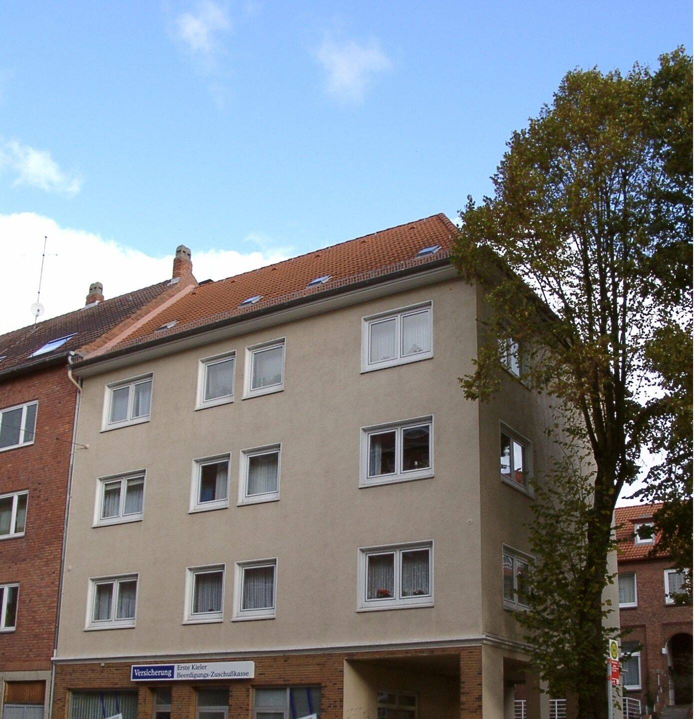 Zentrale 2 Zimmer Wohnung Mitten in Kiel, 24103 Kiel (Altstadt Damperhof Exerzierplatz Vorstadt)