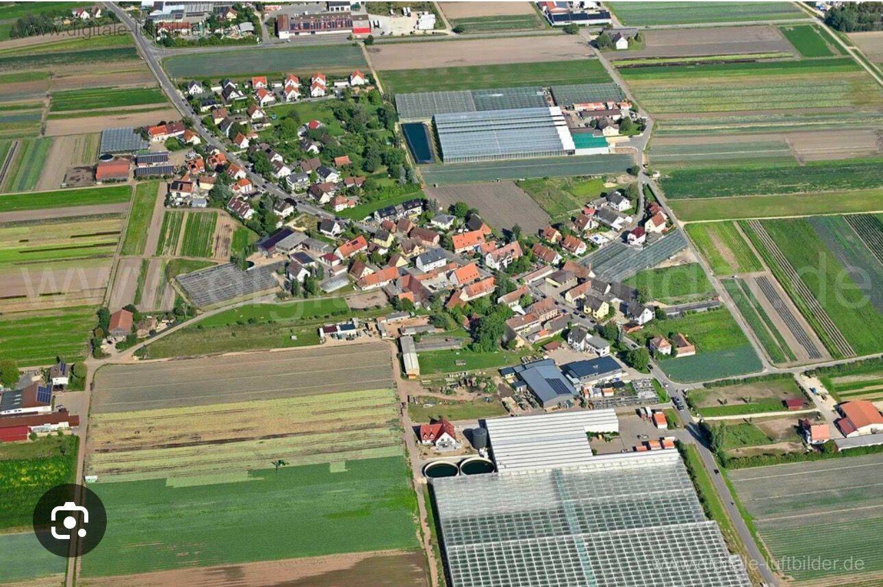 Gemütliche 1,5-Zimmer-Dachgeschosswohnung in Nürnberg-Schoppershof, 90427 Nürnberg