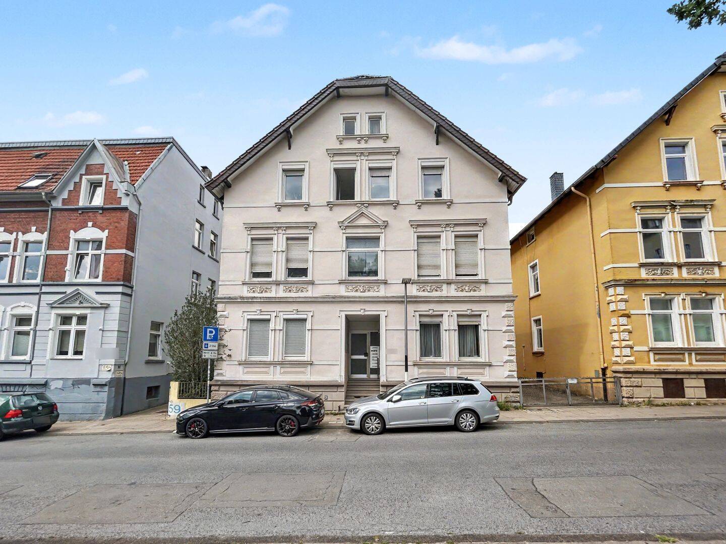 Ihre Chance am Siegfriedplatz – 5-Parteien-Haus auf attraktivem Grundstück in Bielefeld, 33615 Bielefeld (Gellershagen Innenstadt)