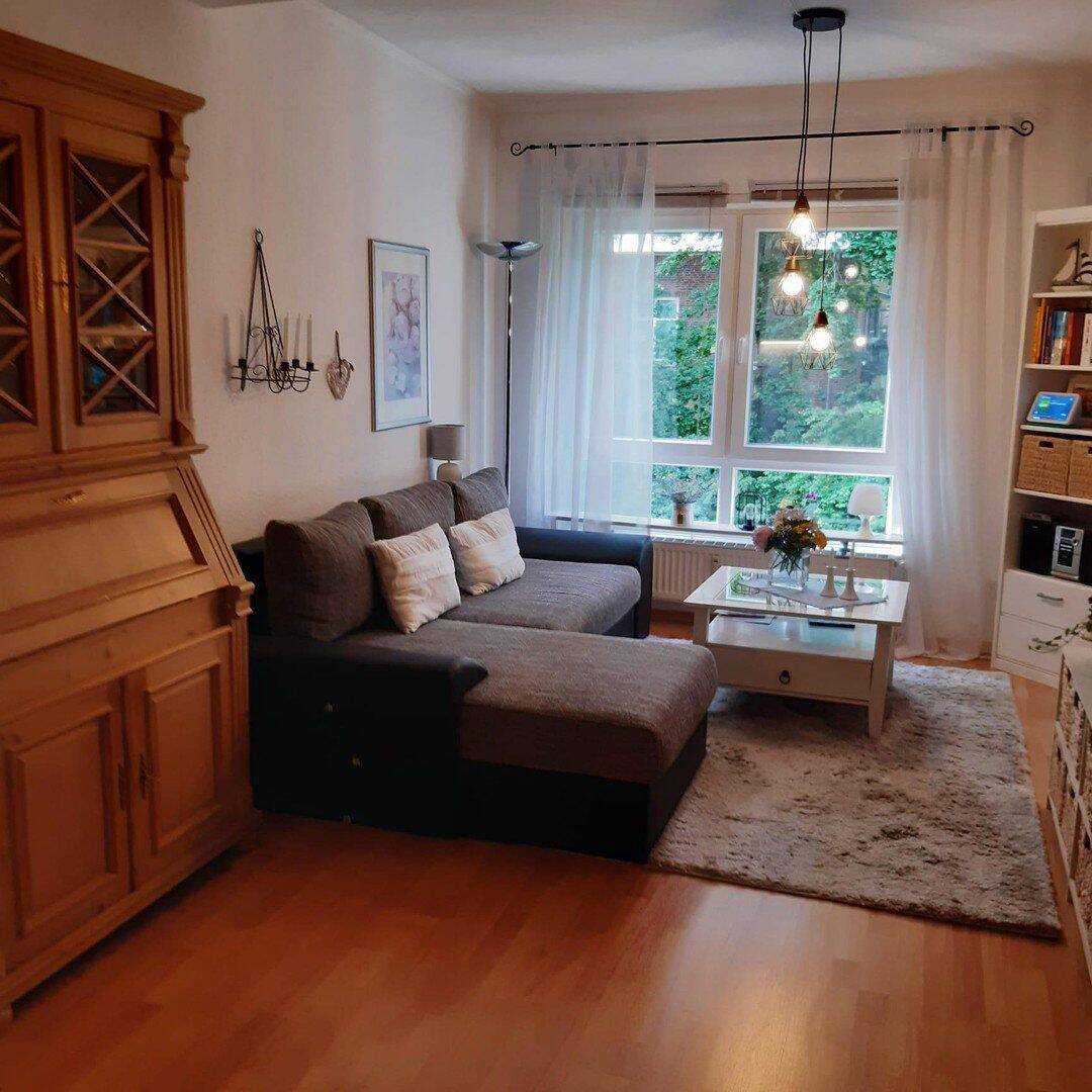 Charmante 2 Zimmer-Wohnung in bevorzugter Lage von Bremen direkt an der Lesum, 28719 Bremen (Blockland Burg-Grambke Burgdamm Werderland)