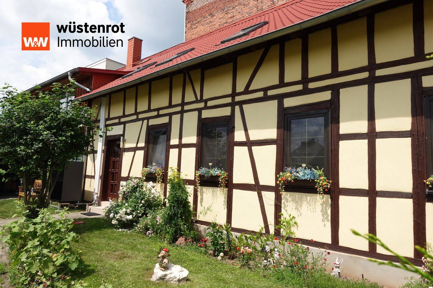 Charmante Doppelhaushälfte mit Pool, Wärmepumpe und viel Platz für die Familie, 7806 Neustadt an der Orla