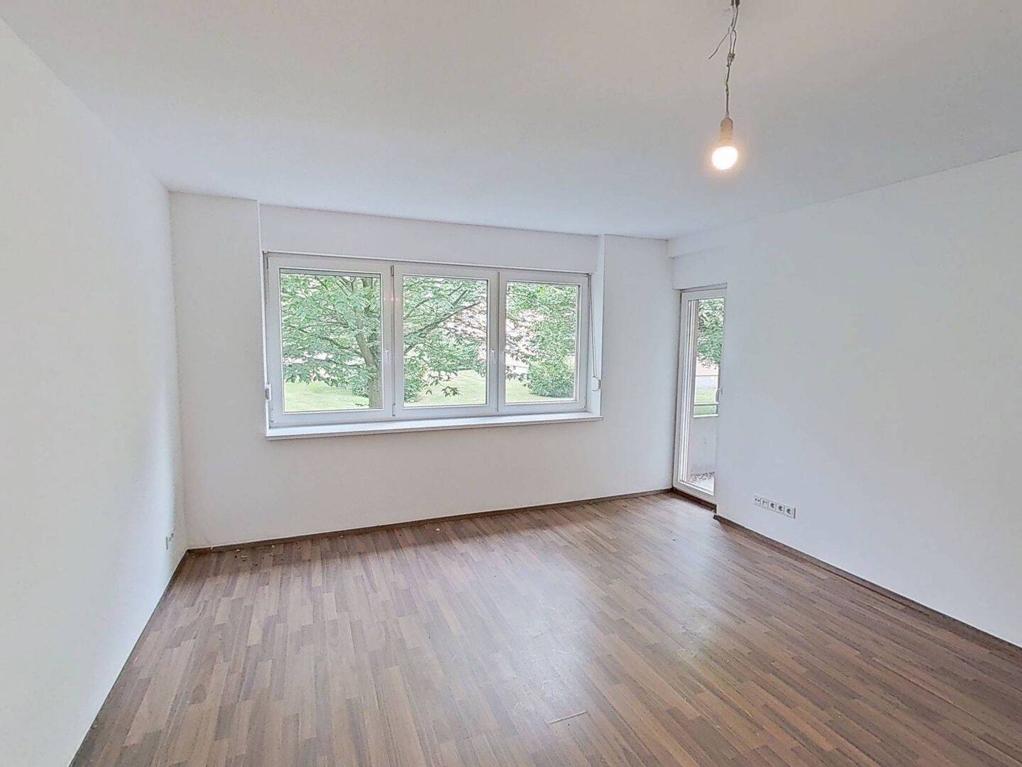 Moderne 3-Zimmer-Wohnung mit EBK und BALKON in ruhiger Wohnlage, 29229 Celle