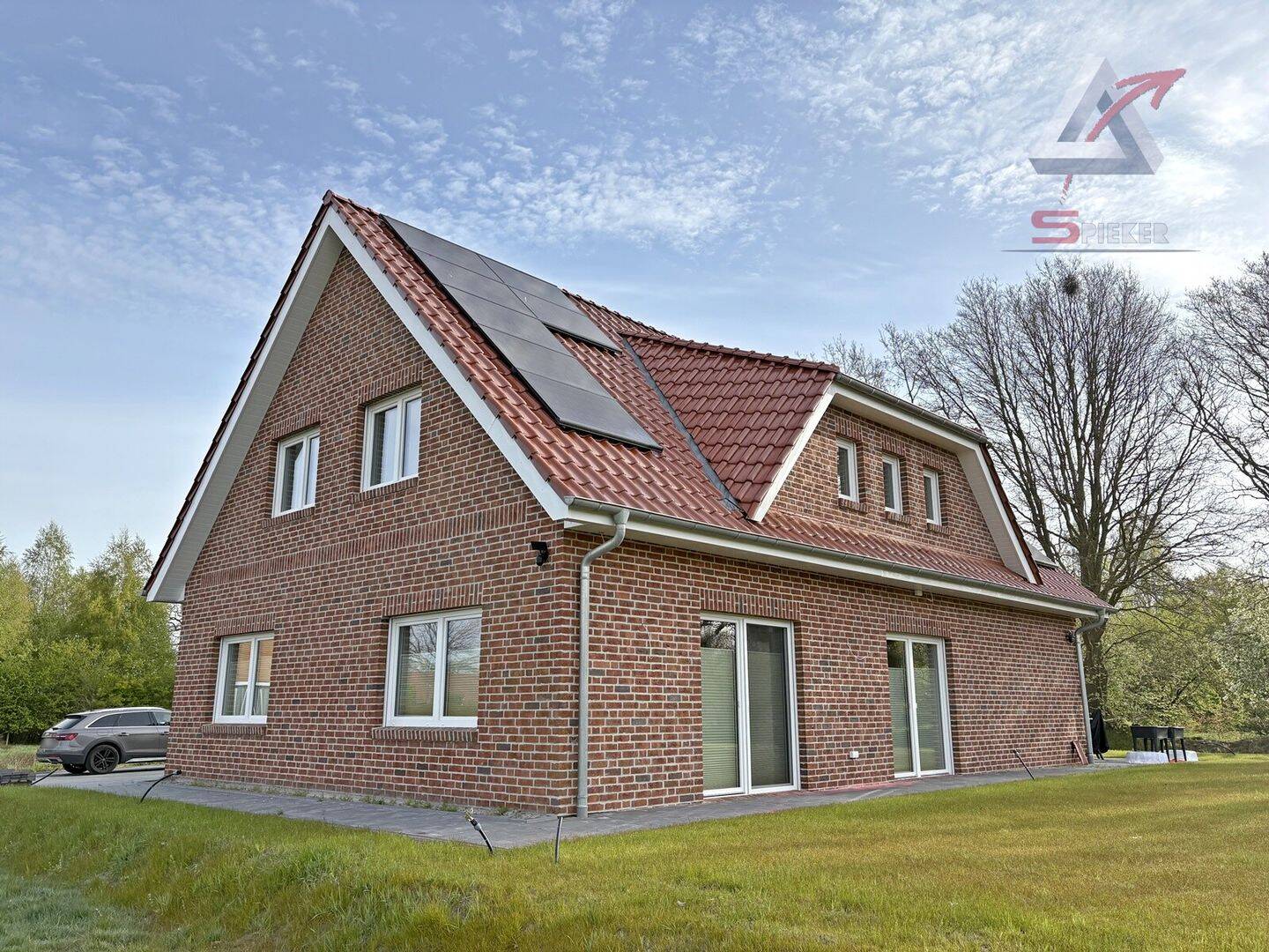Neue Obergeschosswohnung mit viel Raum zum Leben, 26670 Uplengen