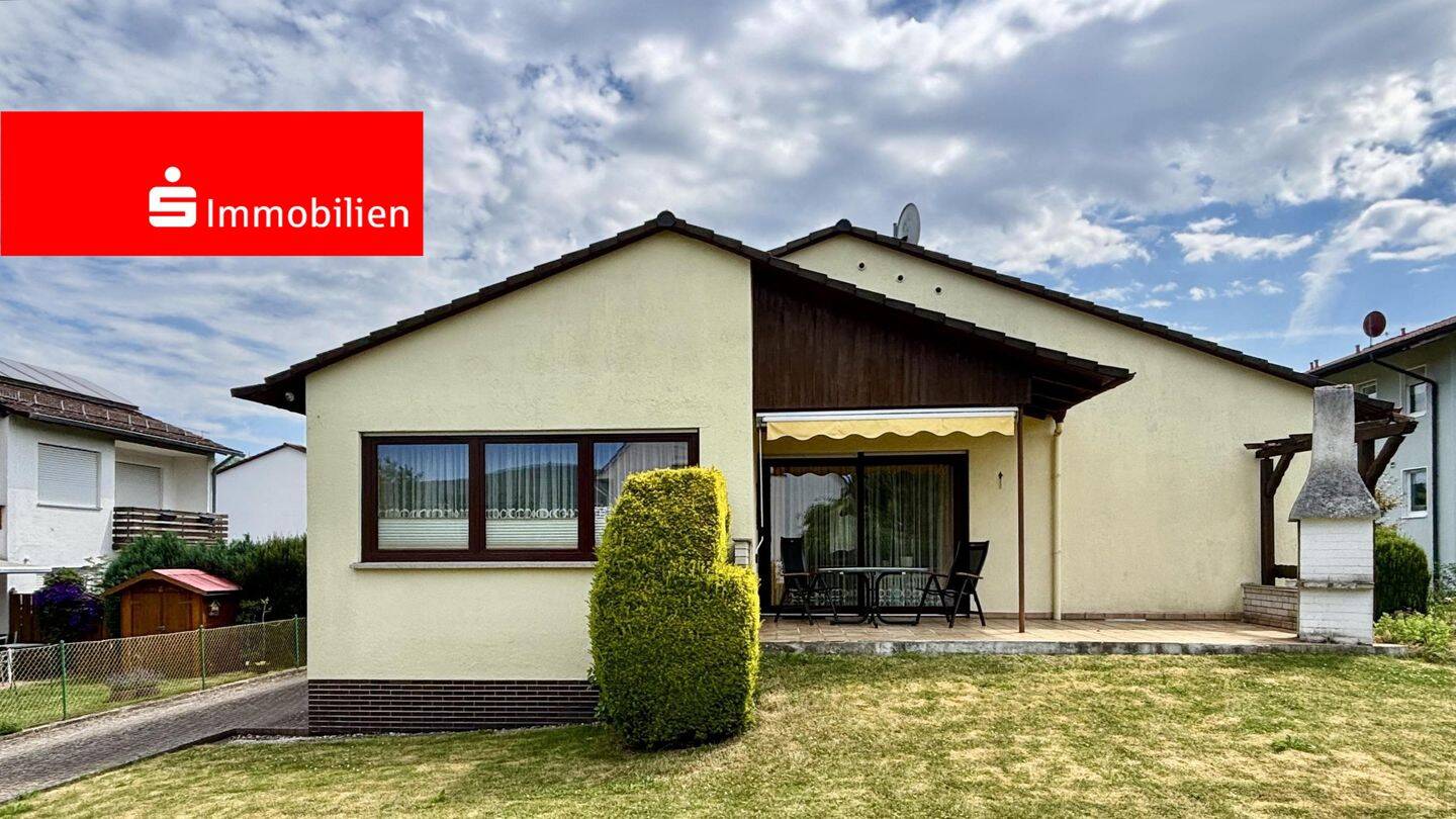 Gepflegtes Einfamilienhaus in ruhiger Lage mit großem Grundstück, 34537 Bad Wildungen