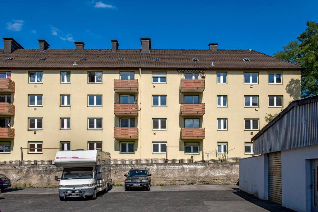image-72555809