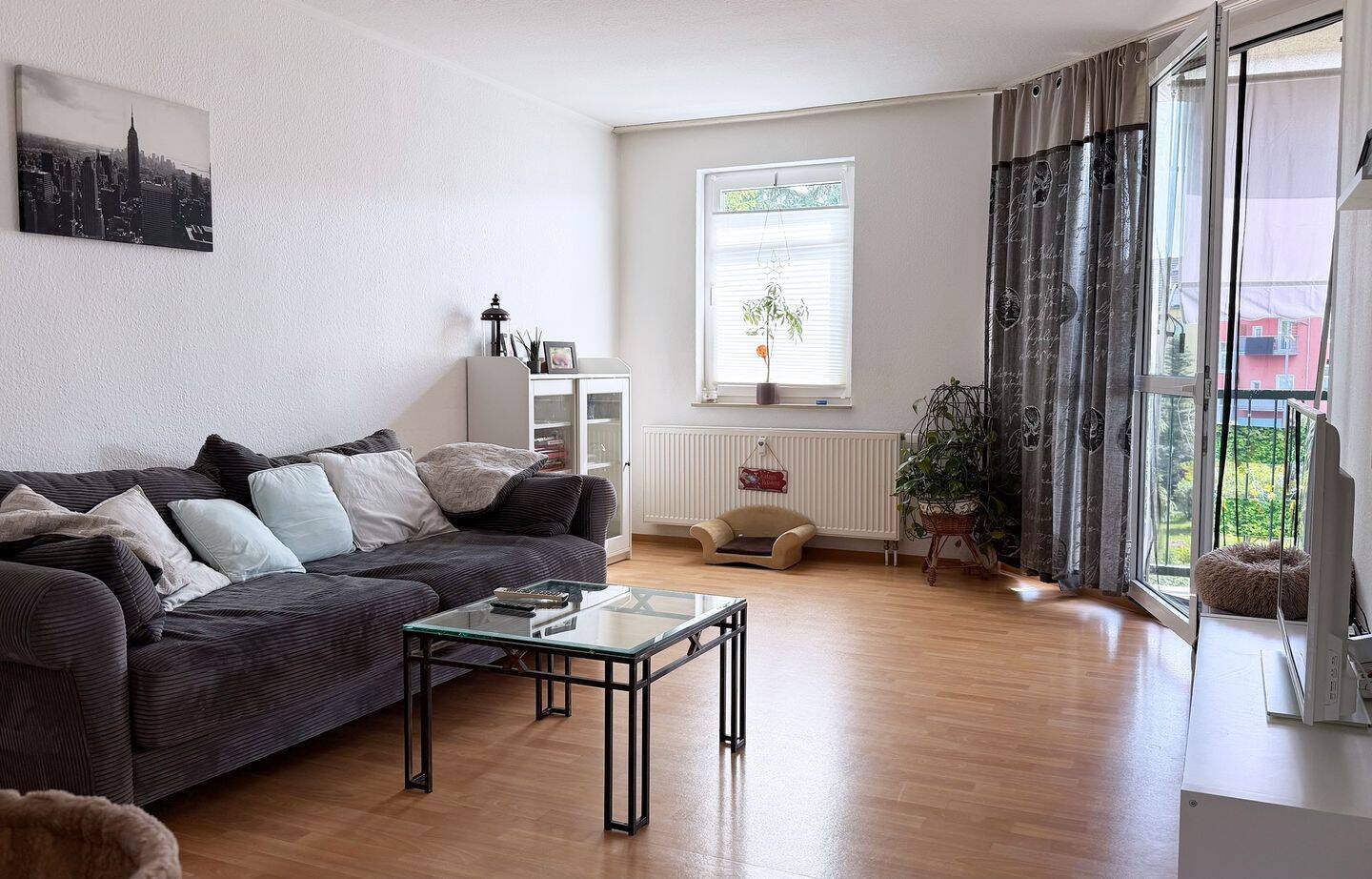 Gemütliche Wohnung mit Balkon und Garagenstellplatz, 6366 Köthen (Anhalt)