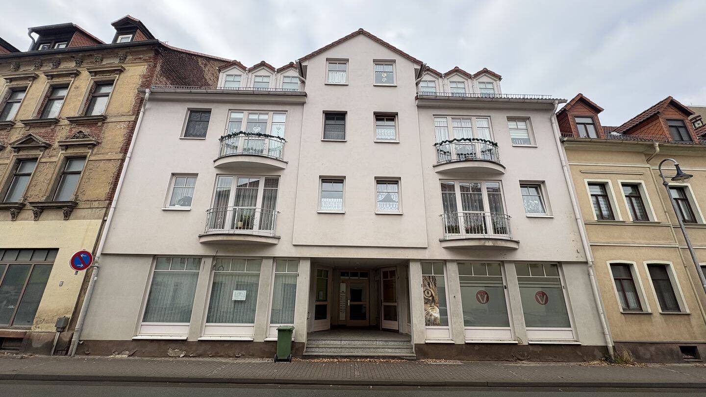 Attraktives Mehrfamilienhaus mit 6 Wohnungen und 2 Gewerbeeinheiten – eine ideale Investition!, 4639 Gößnitz