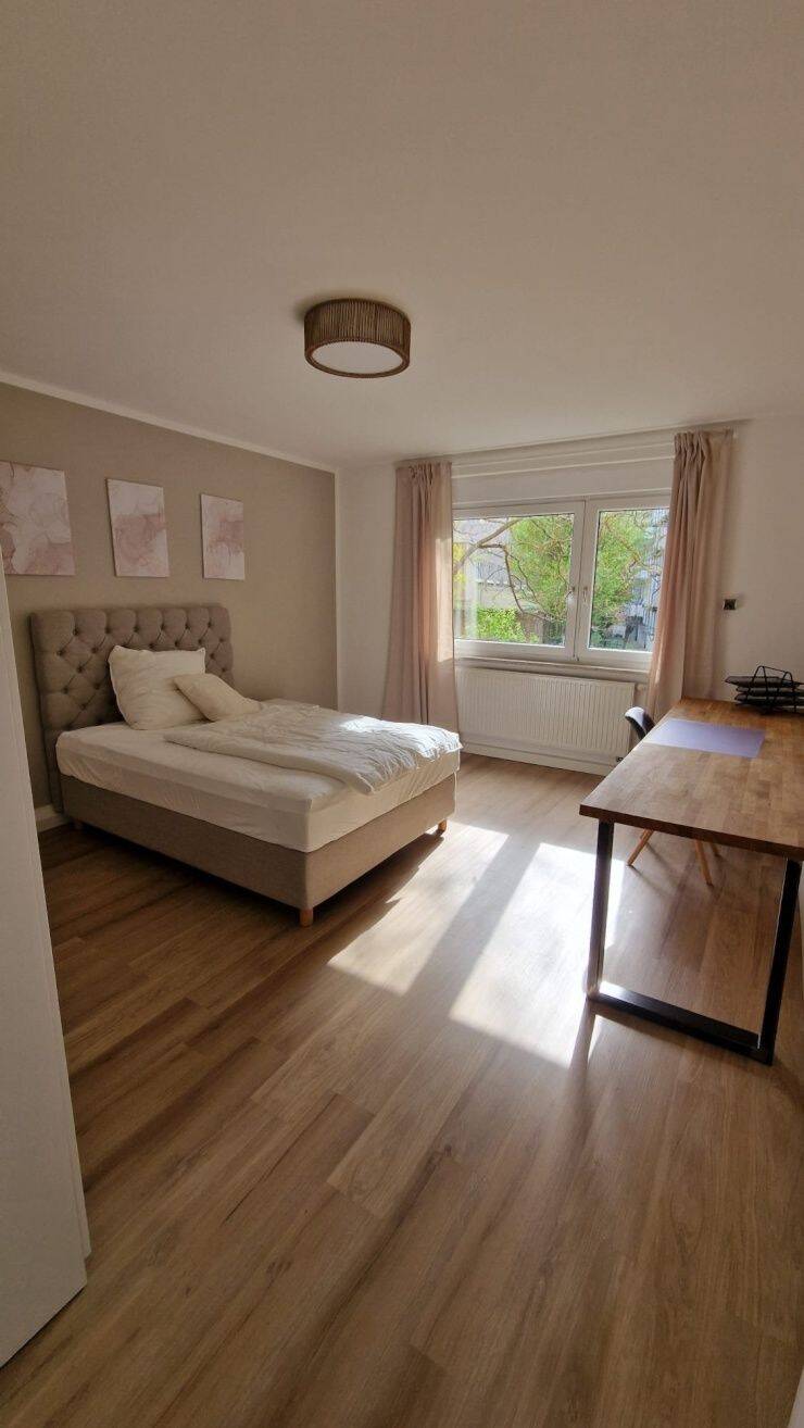 Modernes WG Zimmer in 4er WG 97070 Würzburg, 97070 Würzburg (Altstadt)