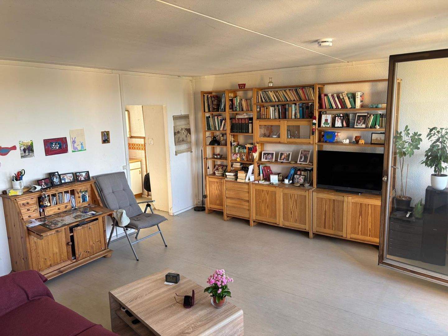 Helle Etagenwohnung mit Loggia in Göttingen, 37081 Göttingen