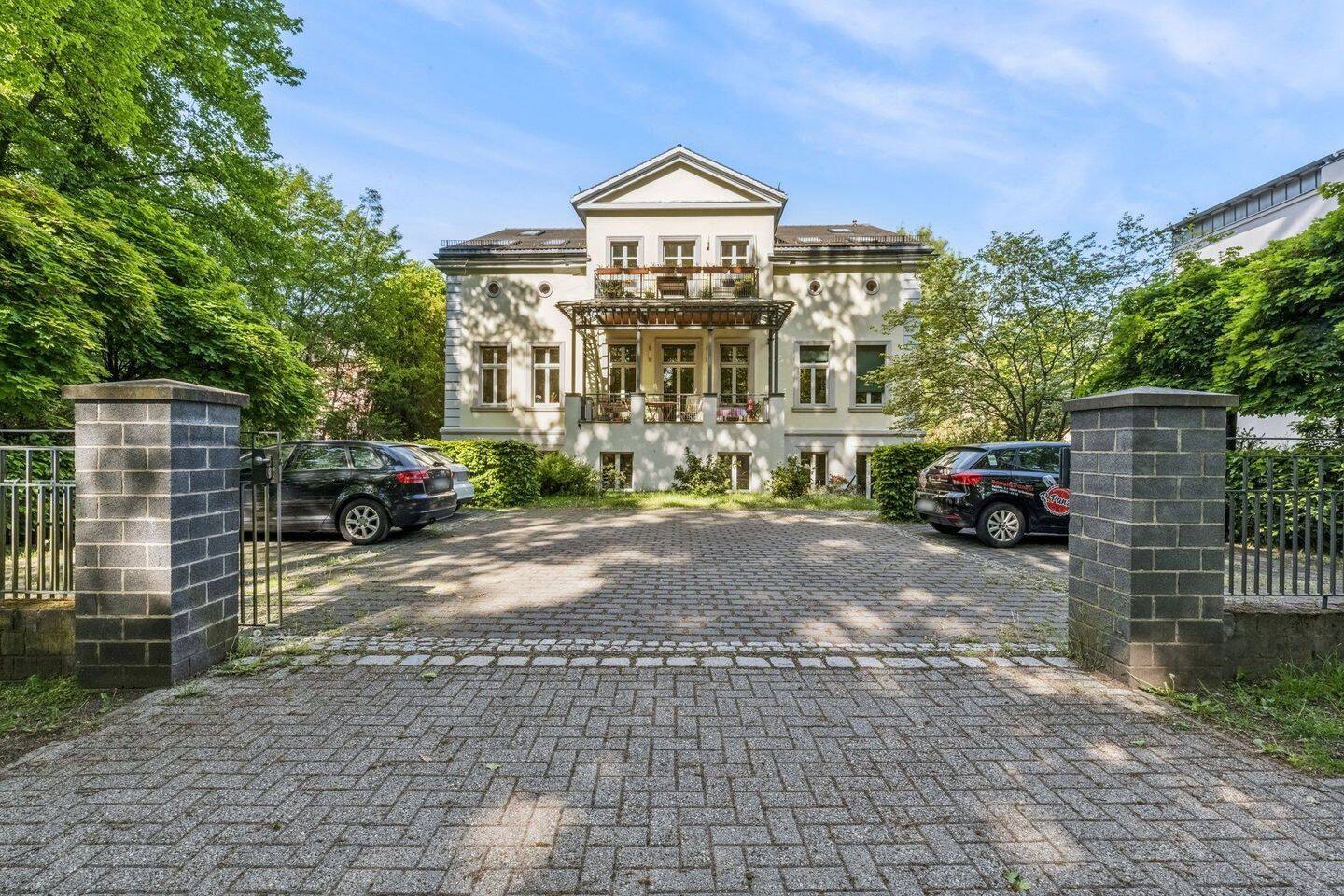 Ihr Platz im Grünen – charmante Maisonettewohnung in sanierter Gründerzeitvilla, 15537 Erkner