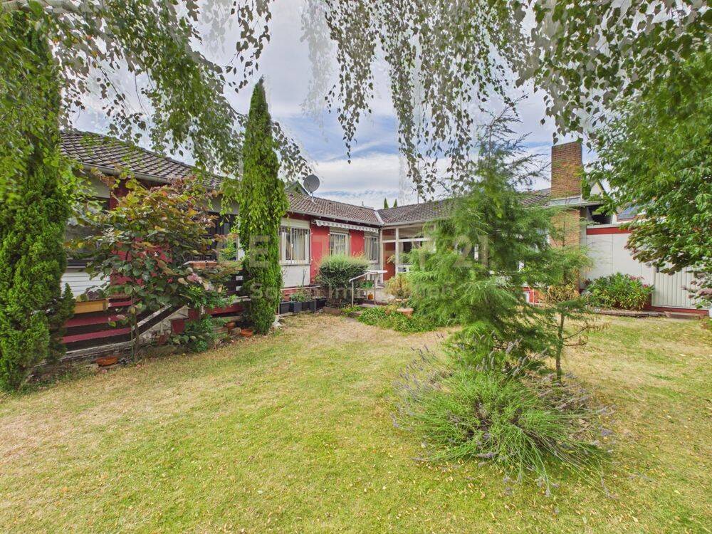 Seltene Feldrandlage | Freistehender Bungalow mit Einliegerwohnung & großem Potenzial, 65205 Wiesbaden