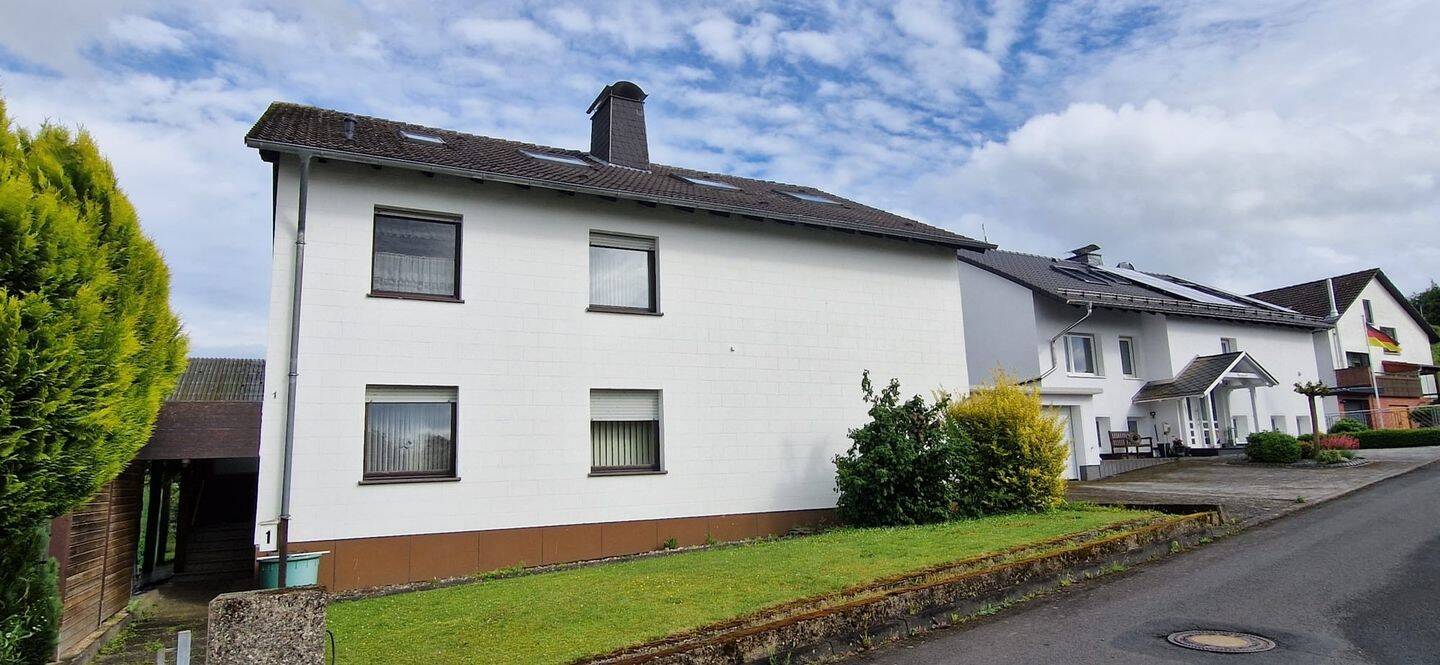 Großzügiges Einfamilienhaus mit ca. 180 m² Wohnfläche auf 816 m² Grundstück, 34308 Bad Emstal