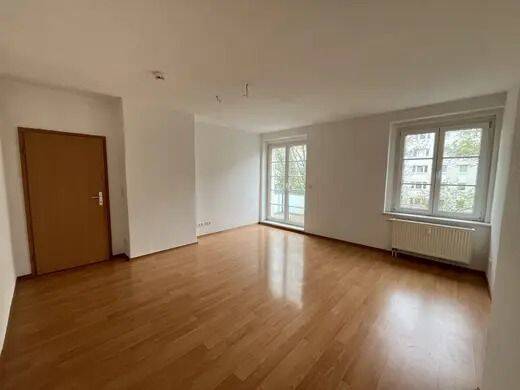 Neu sanierte 2 RW mit Balkon!, 8060 Zwickau