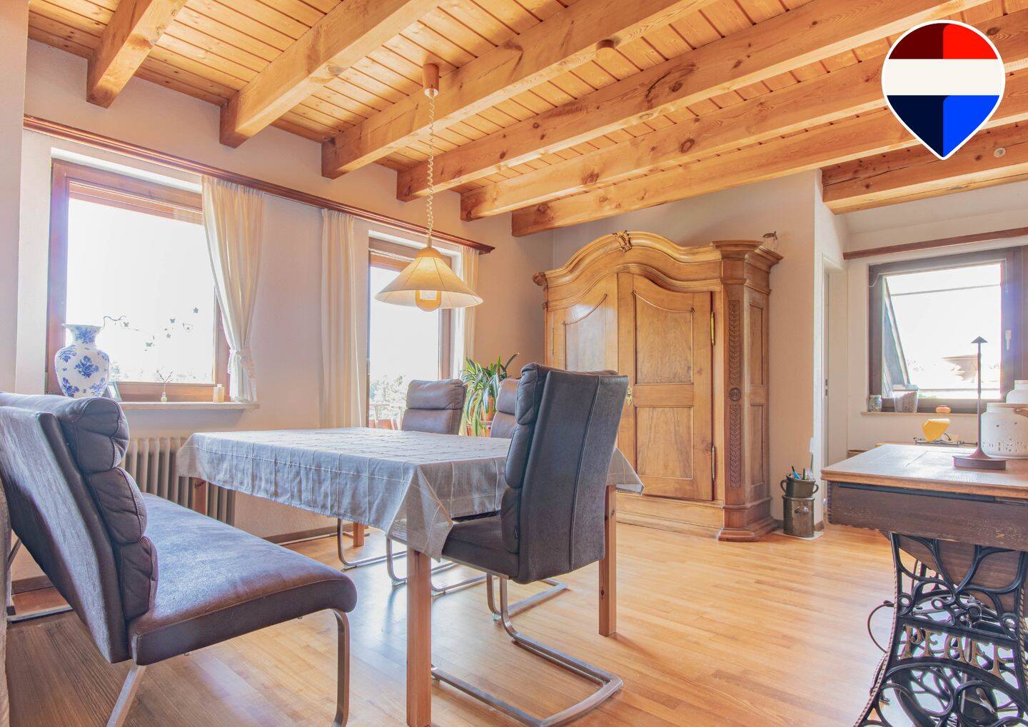 3-Zimmer Dachgeschosswohnung mit zwei Balkonen und Galerie – Wohnen nahe Wiesen und Wald in Ühlingen, 79777 Ühlingen-Birkendorf