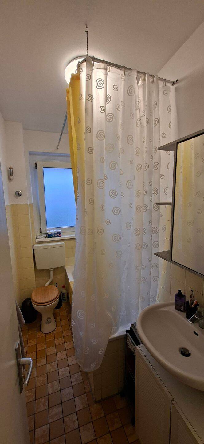 1 Zimmerwohnung, möbliert, 1 Jahr Untervermietung, 12109 Berlin (Tempelhof-Schöneberg)