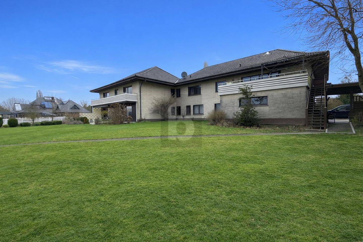 VIEL PLATZ, GUTE SUBSTANZ MIT BAURESERVEN, 32051 Herford