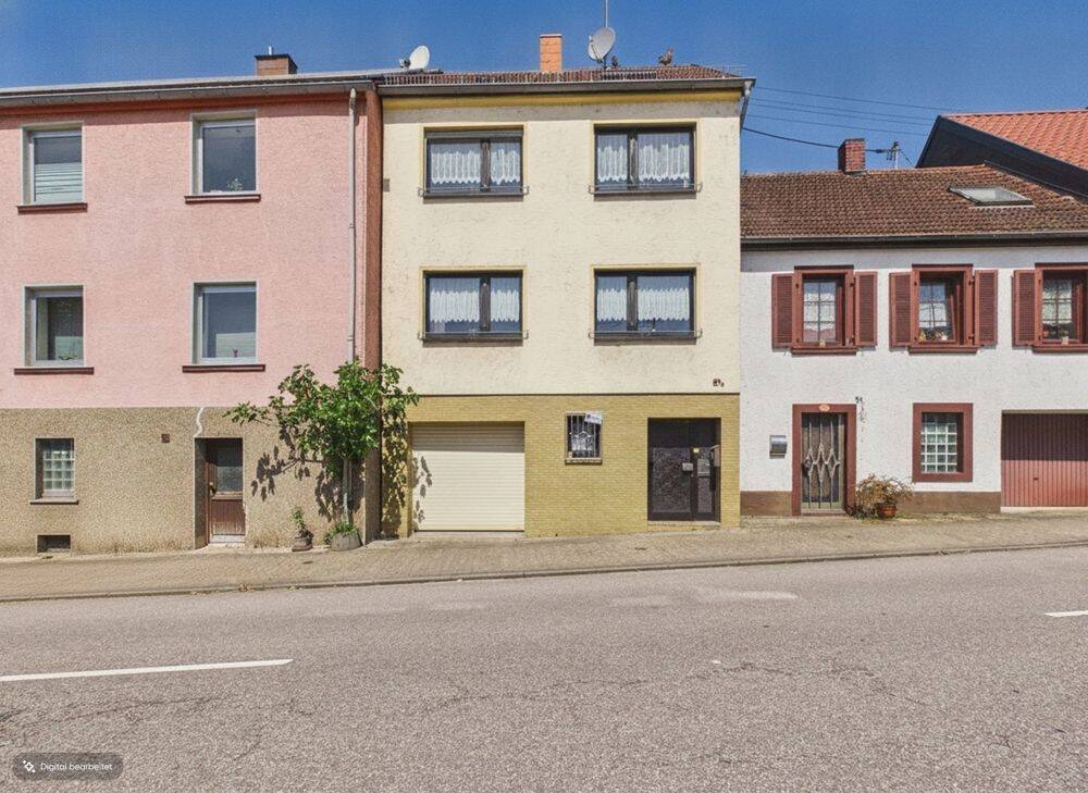 Verwirklichen Sie Ihre Wohnträume – Reihenmittelhaus mit Potenzial, 66287 Quierschied
