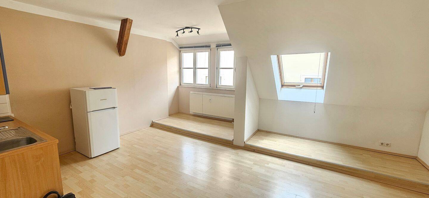 Achtung Studenten – Attraktives 1 Zimmer Wohnung mit Flair bei der Fachhochschule Amberg, 92224 Amberg