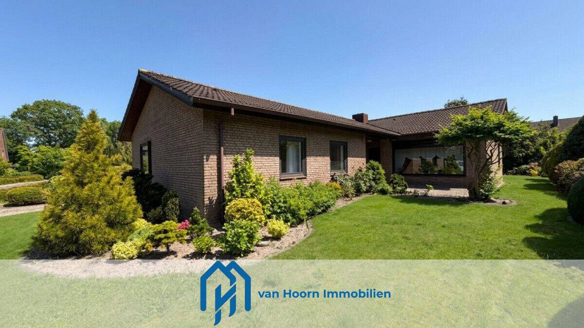 Großzügiger Winkelbungalow mit Garage und großem Garten in bester Lage von Leer-Heisfelde, 26789 Leer (Ostfriesland)