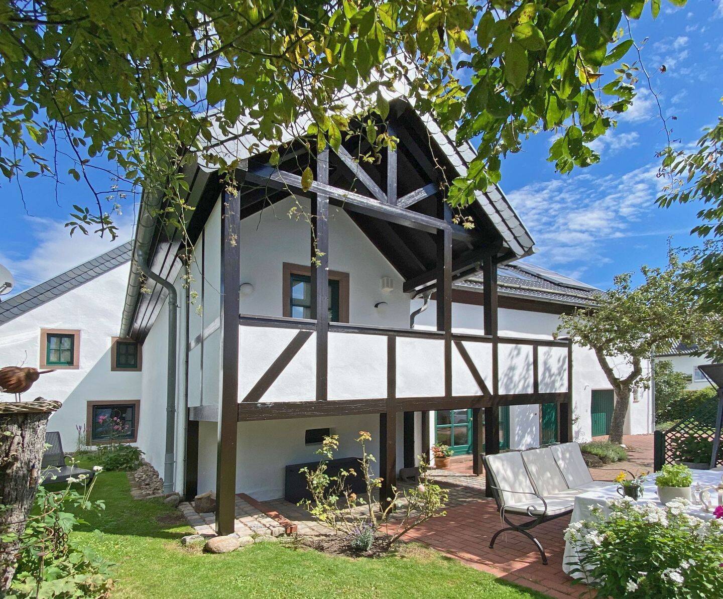 Historisches Eifeler-Bauernhaus mit hochwertiger Ausstattung in TOP-Zustand, 54578 Basberg