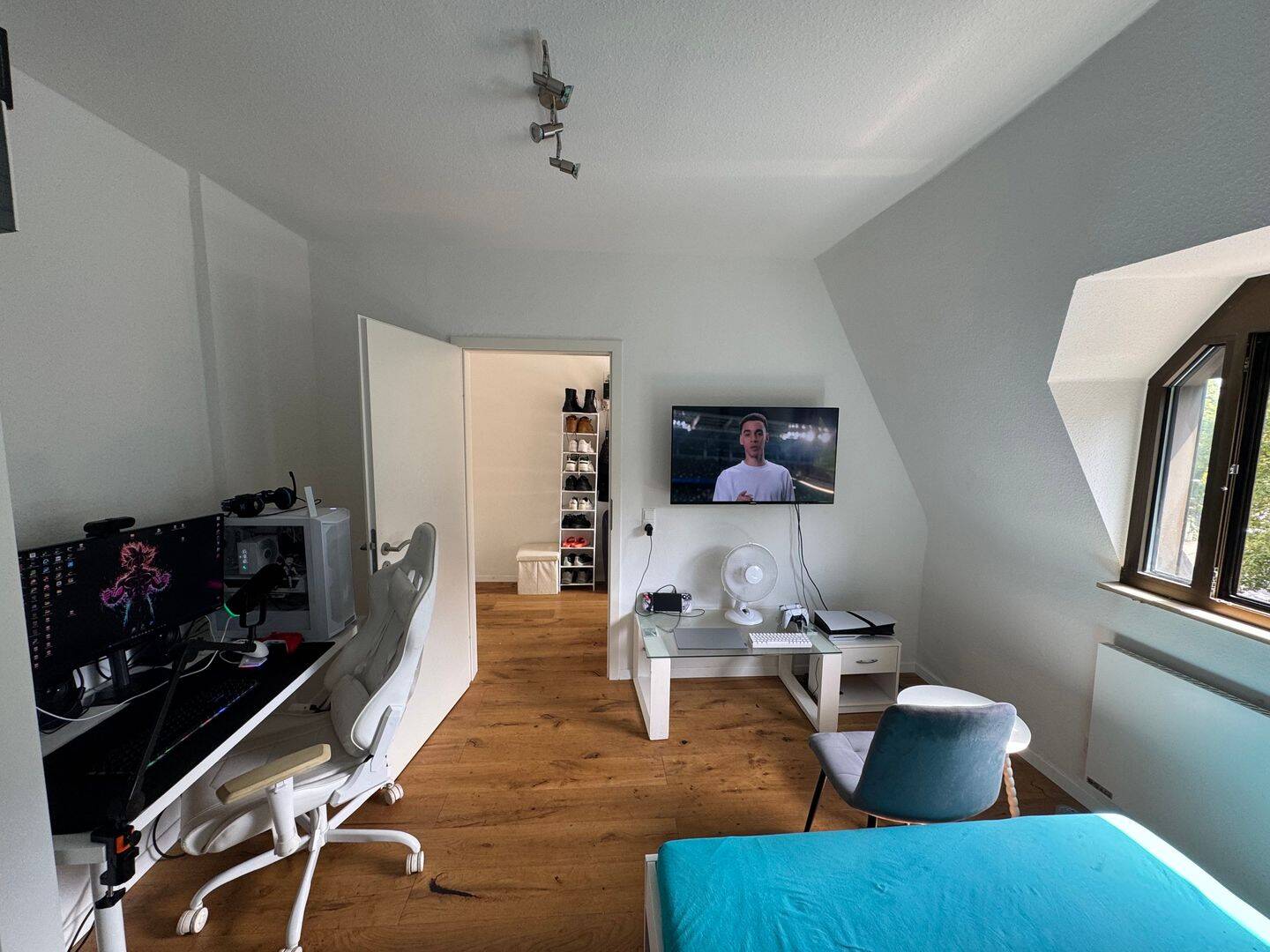 Möbliertes 21 m² WG-Zimmer – 650 € warm – Top Lage, 70435 Stuttgart (Stammheim Zuffenhausen)