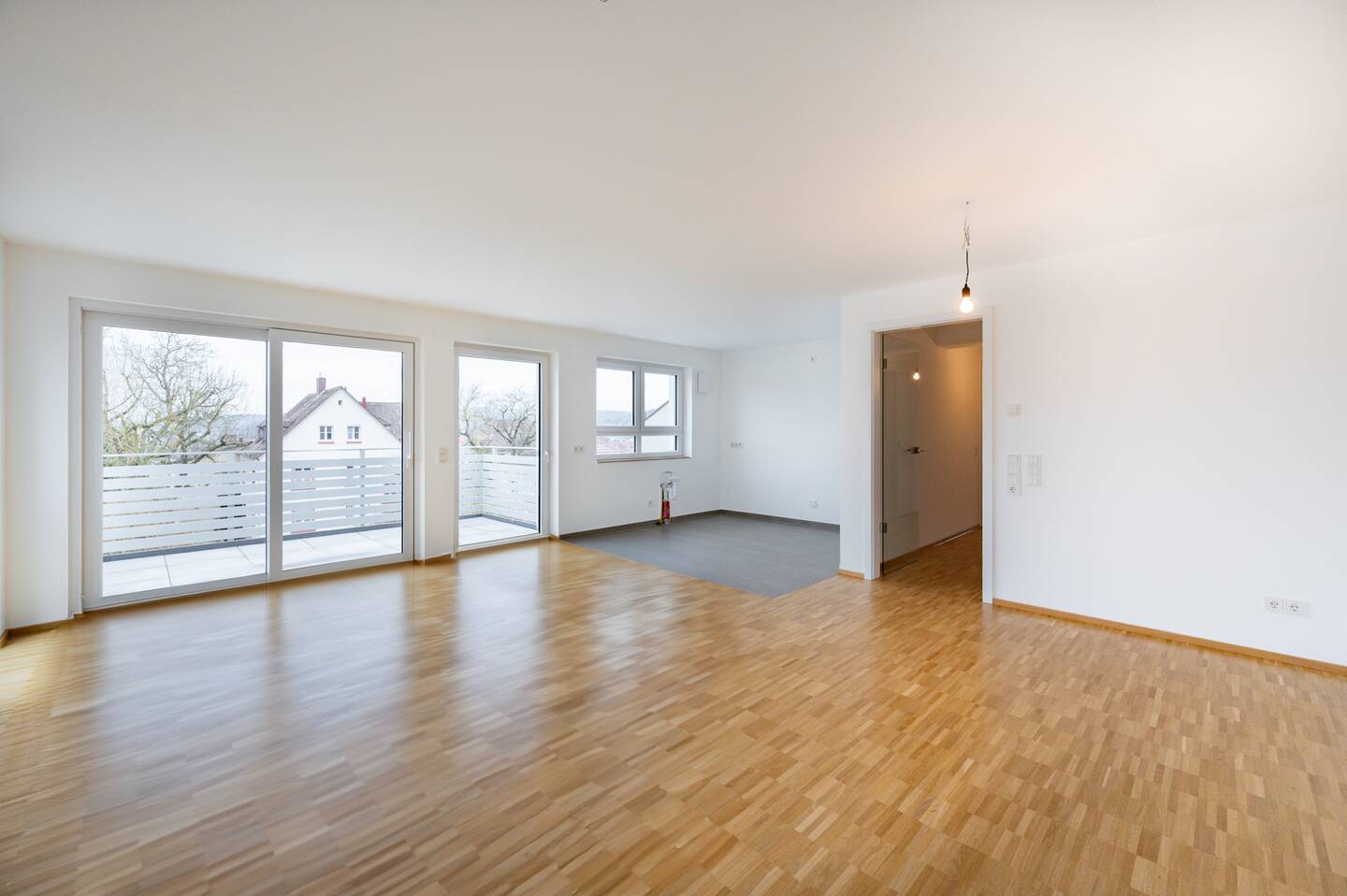 2-Zimmer-Wohnung mit Balkon Wü/Frauenland – 97074 Würzburg – Bild 1 von 3
