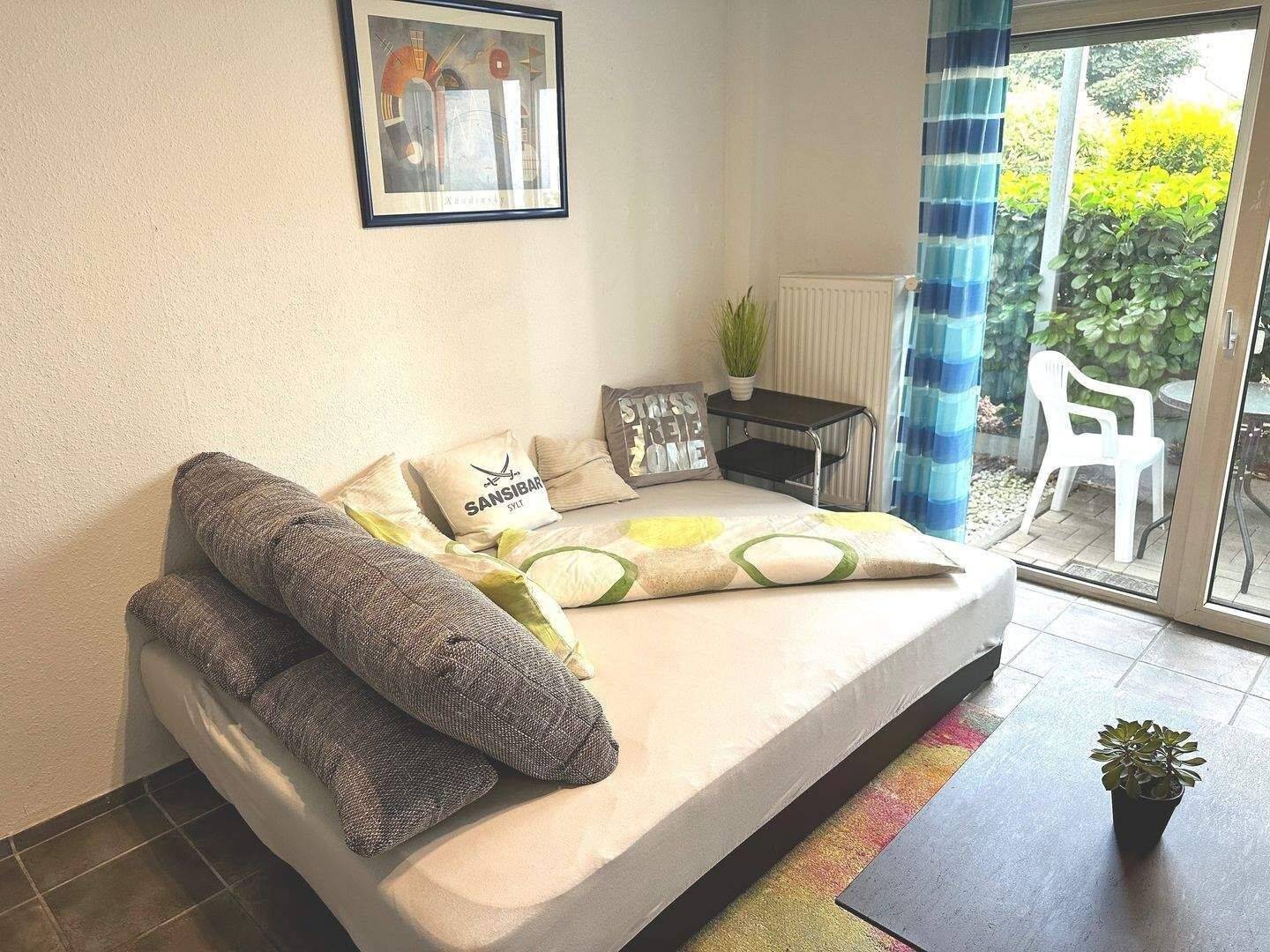 Möbliertes Appartement komplett ausgestattet! Ideale Lage Nähe Uni-/TechnologieZentrum/Indu-Park!, 44388 Dortmund
