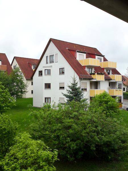 Helle 3-Raum-Wohnung mit Balkon in ruhiger, ländlicher Lage, 8371 Glauchau