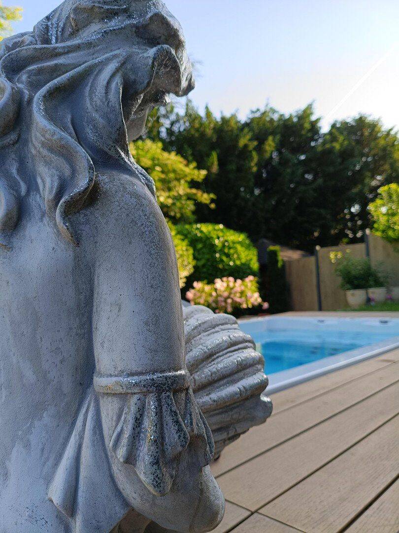 Zauberhaftes Wohnen als Untermiete/Frauen WG in Gartenwohnung mit Pool, 50374 Erftstadt