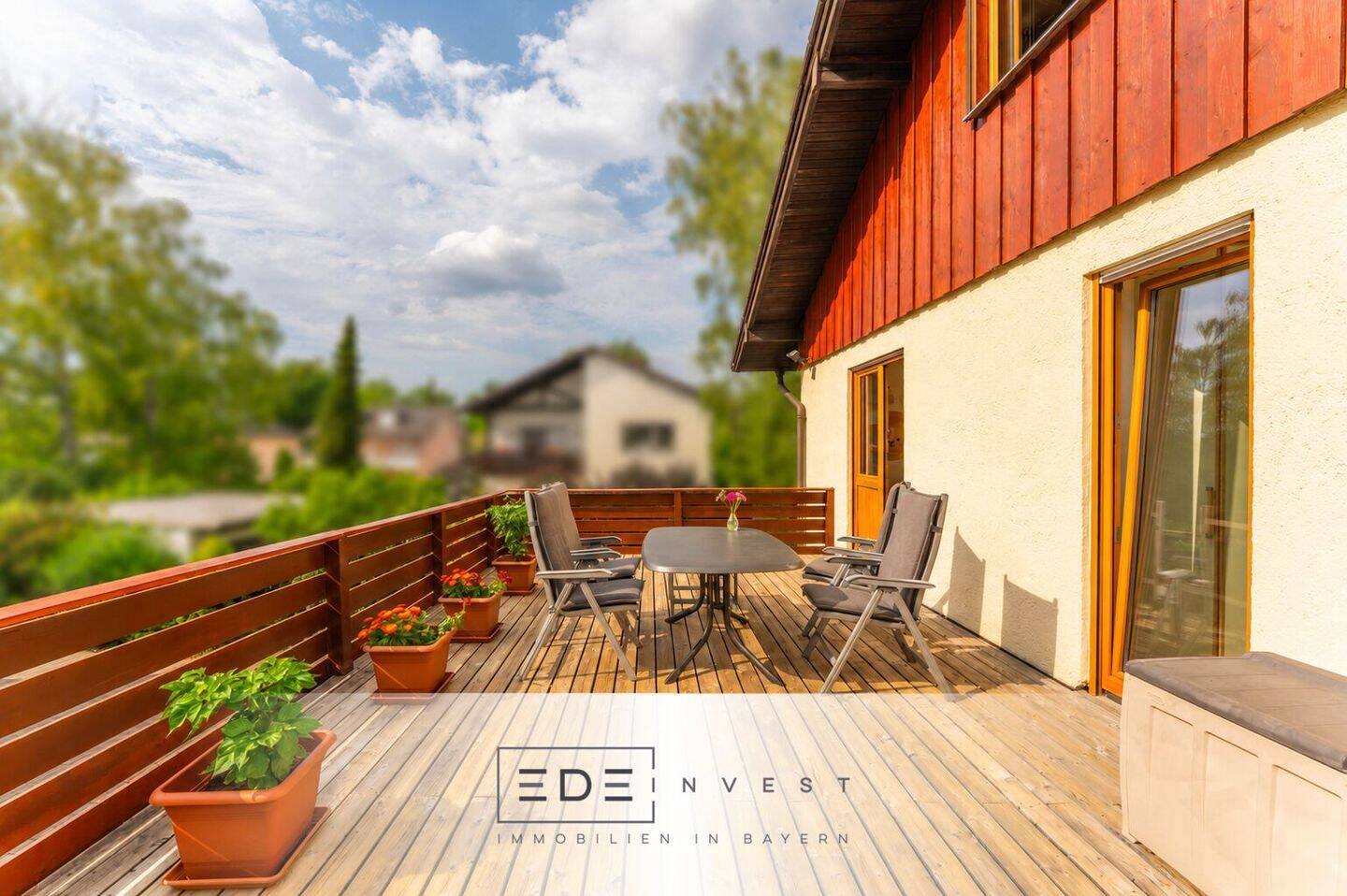 Idyllische Familienoase – Doppelhaushälfte mit großzügiger Dachterrasse, 85521 Ottobrunn