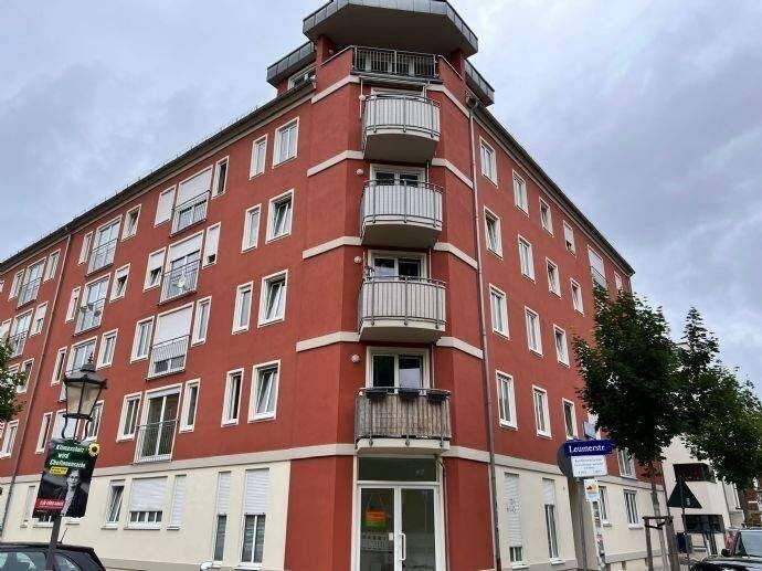 Schöne 3 Zimmer – Eigentumswohnung am Bohnhoeffer Platz zu verkaufen, 1159 Dresden