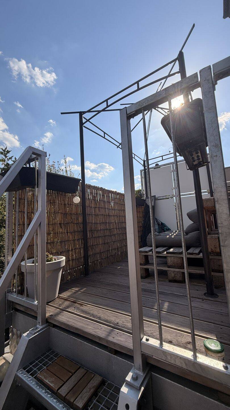 Dachgeschoss(t)raum in Leipzig-Sellerhausen! Attraktive 3-Raum-Wohnung mit großem Balkon sucht neue Mieter!, 4318 Leipzig (Anger-Crottendorf Sellerhausen-Stünz)